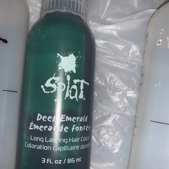 1 Splat bleach kit & 2 Emerald green color kits - Picture 5 of 10